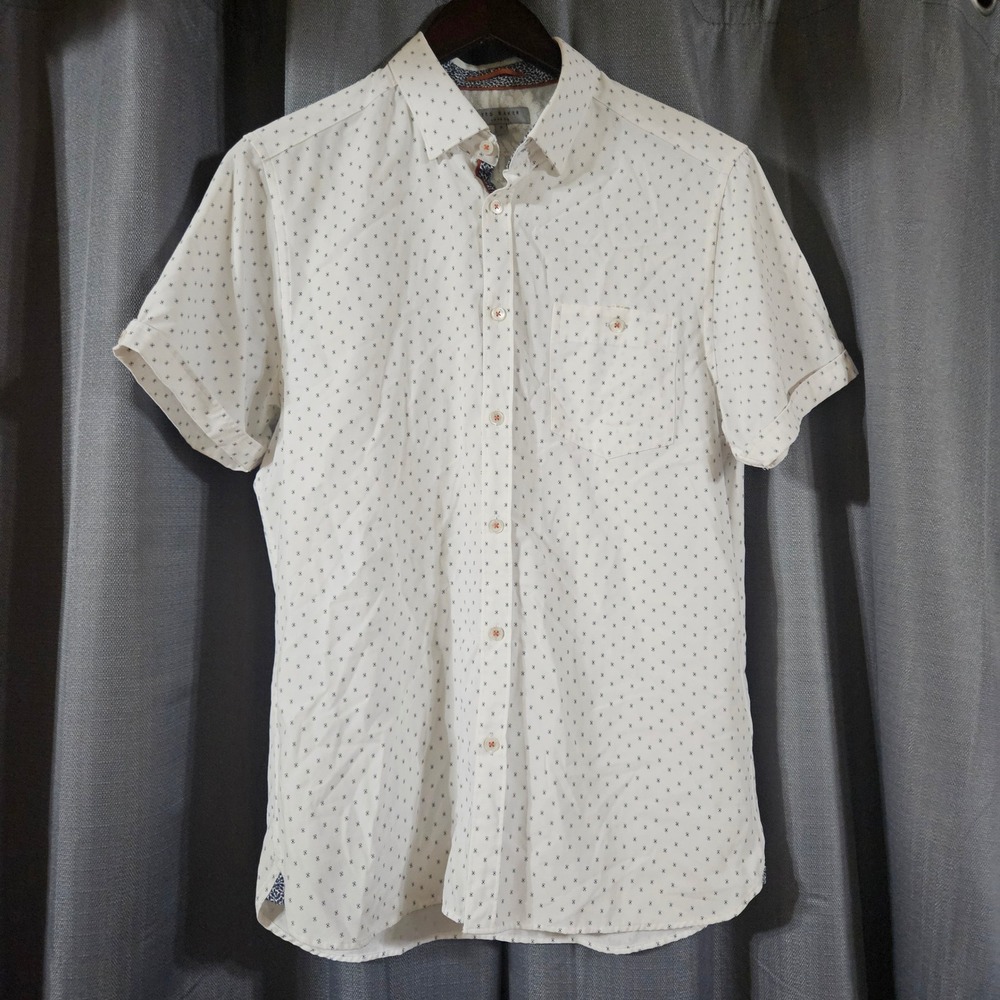 Ted Baker White Short-Sleeve Button-Down Shirt with Small Navy Dot Print medium